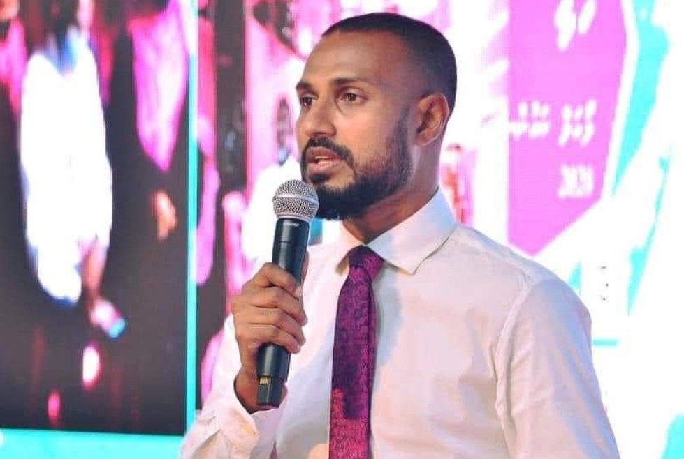 ފެނަކައިގެ މުވައްޒަފުންގެ ކުށުގެ ރެކޯޑު ސާފުކުރަން ފަށައިފި