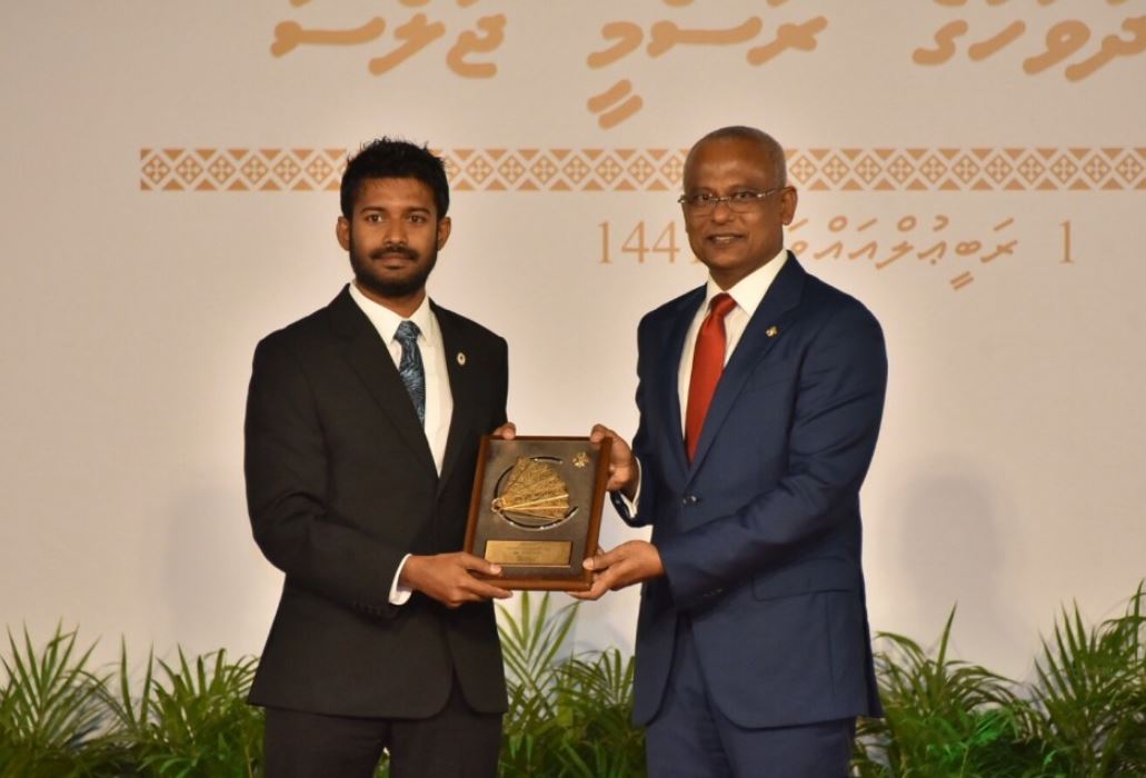 ޖުމްހޫރީ ދުވަހުގެެ ރަސްމީ ޖަލްސާ މާދަމާރެއަށް ފަސްކޮށްފި