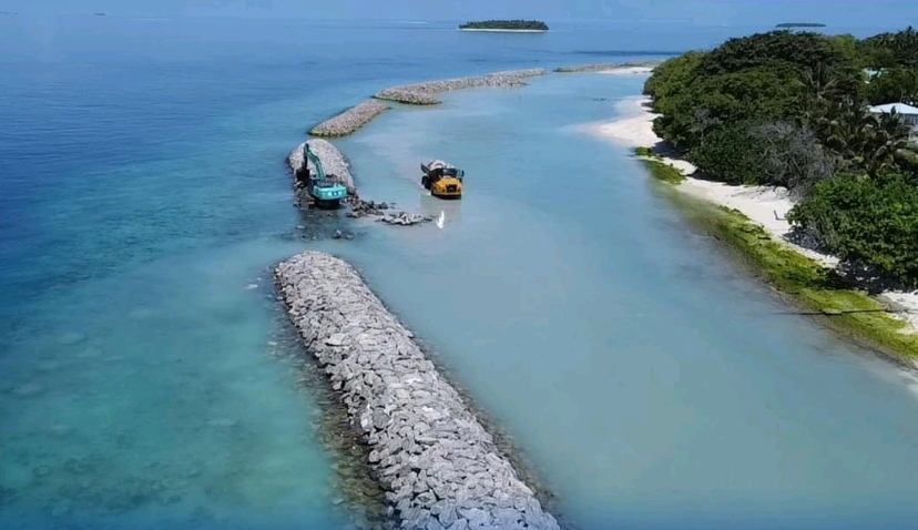 ކެންދޫން ކަރަންޓު ކެނޑޭ މައްސަލަ ހައްލުކޮށްދޭން ދާއިރާގެ މެމްބަރު ގޮވާލައްވައިފި