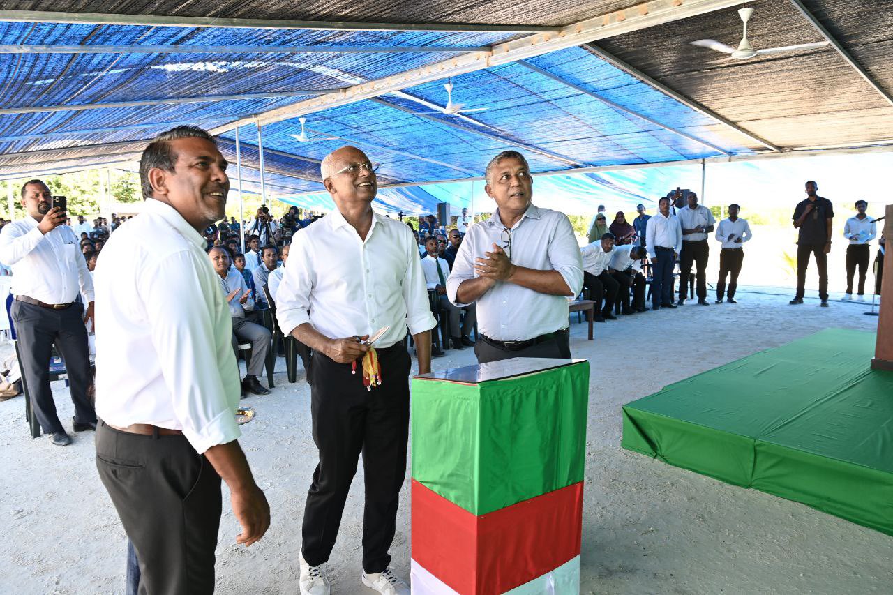 ރައީސް ޞާލިޙް ފ. ދަރަނބޫދޫ ބަނދަރު ރަސްމީކޮށް އިފްތިތާޙު ކޮށްދެއްވައިފި