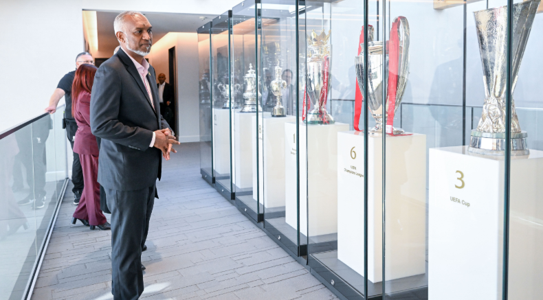 ރައީސްގެ އިނގިރޭސިވިލާތުގެ ދަތުރުފުޅަށް 150،000 އަށްވުރެ ގިނަ ރުފިޔާ ހަރަދުވި