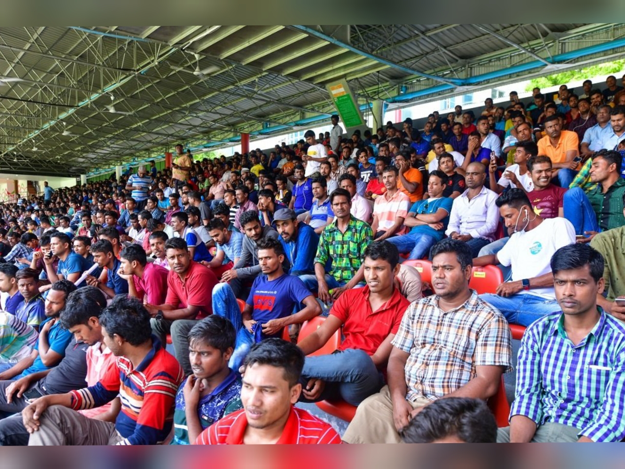 8 އަހަރު ތެރޭ އިތުރުވި ދިވެހިންނަށްވުރެ ބިދޭސީން ދެގުނަ އިތުރު!