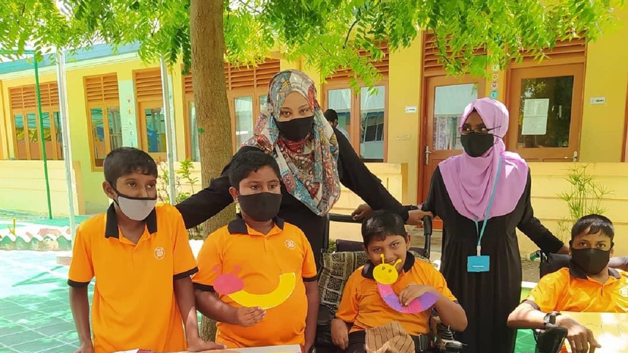 ބޭބީ ނާސަރީ ކުދިންވެސް ސްކޫލަށް ގެންގޮސްގެން ކިޔަވައިދެނީ