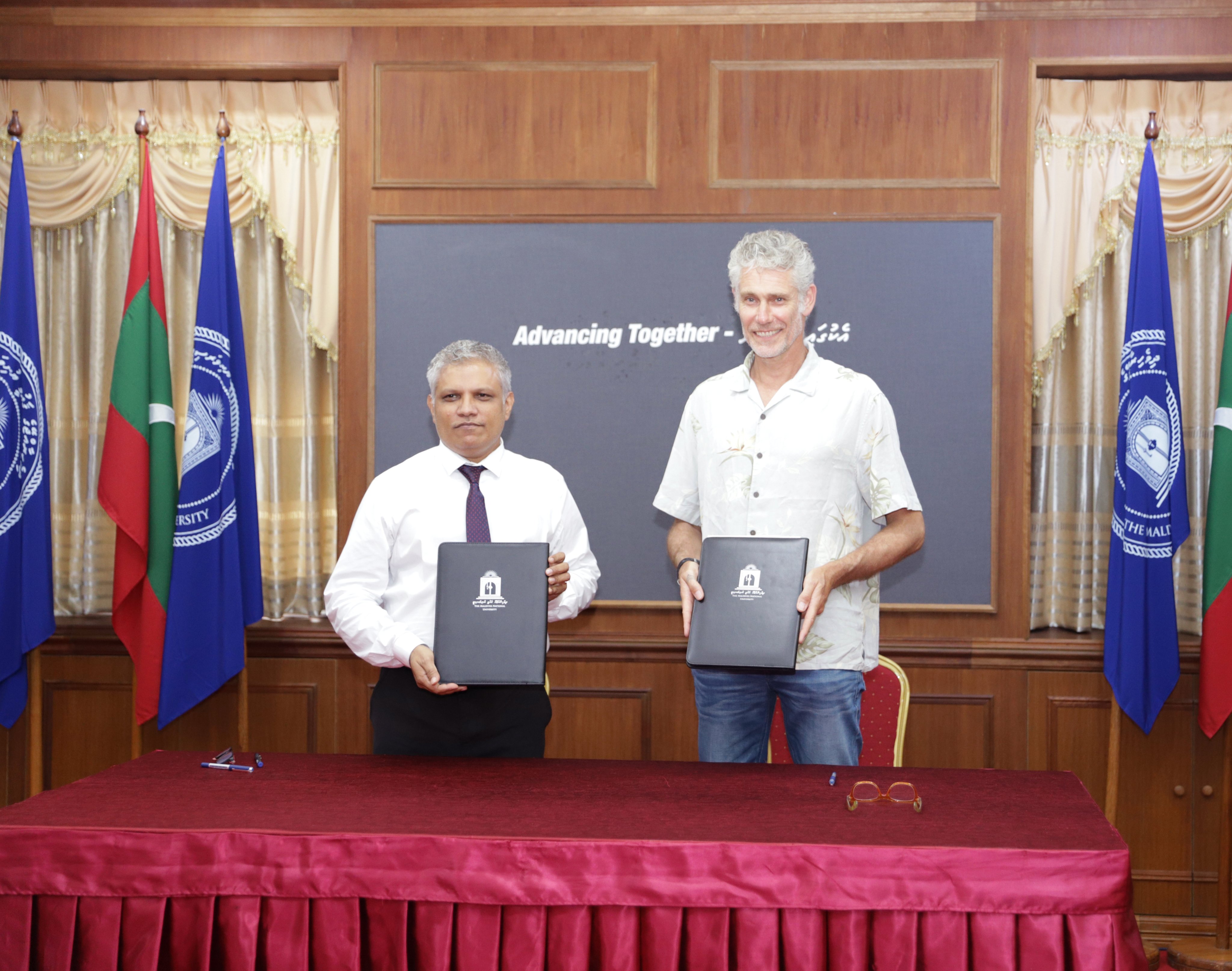 ގައުމީ ޔުނިވަސިޓީއާއި ފްލިމަތު ޔުނިވަރސިޓީ ގުޅިގެން މަސައްކަތްކުރަނީ