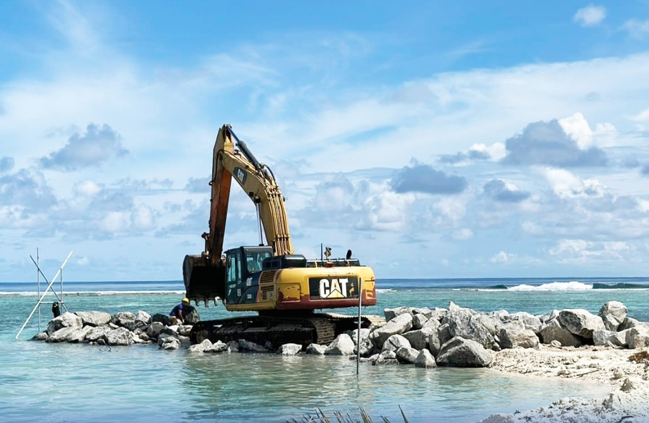 ހުޅުމީދޫ ބަނދަރާއި ގާދިއްފުށި ގޮނޑުދޮށް ހިމާޔަތްކުރުމުގެ މަޝްރޫއު ބާރަށް ކުރިއަށް!