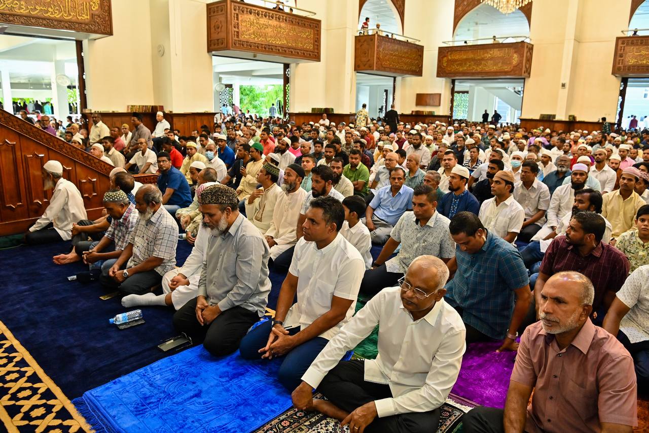 ތަރައްގީއަށް އެންމެ މުހިންމީ އެއްބައިވަންތަކާއި އަމާންކަން: އީދު ޚުތުބާ