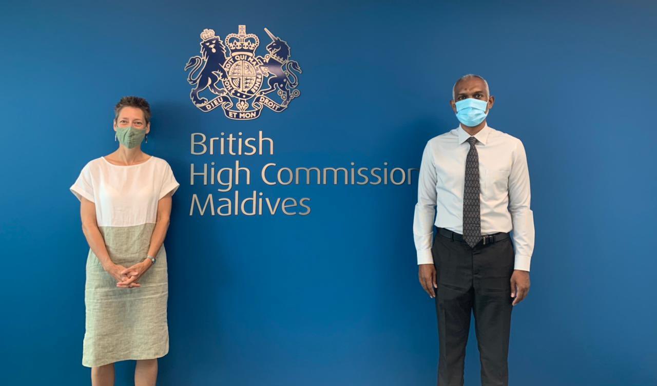 ޑރ. މުއިއްޒު، ޔޫކޭ ސަފީރާ ބައްދަލުކުރައްވައިފި