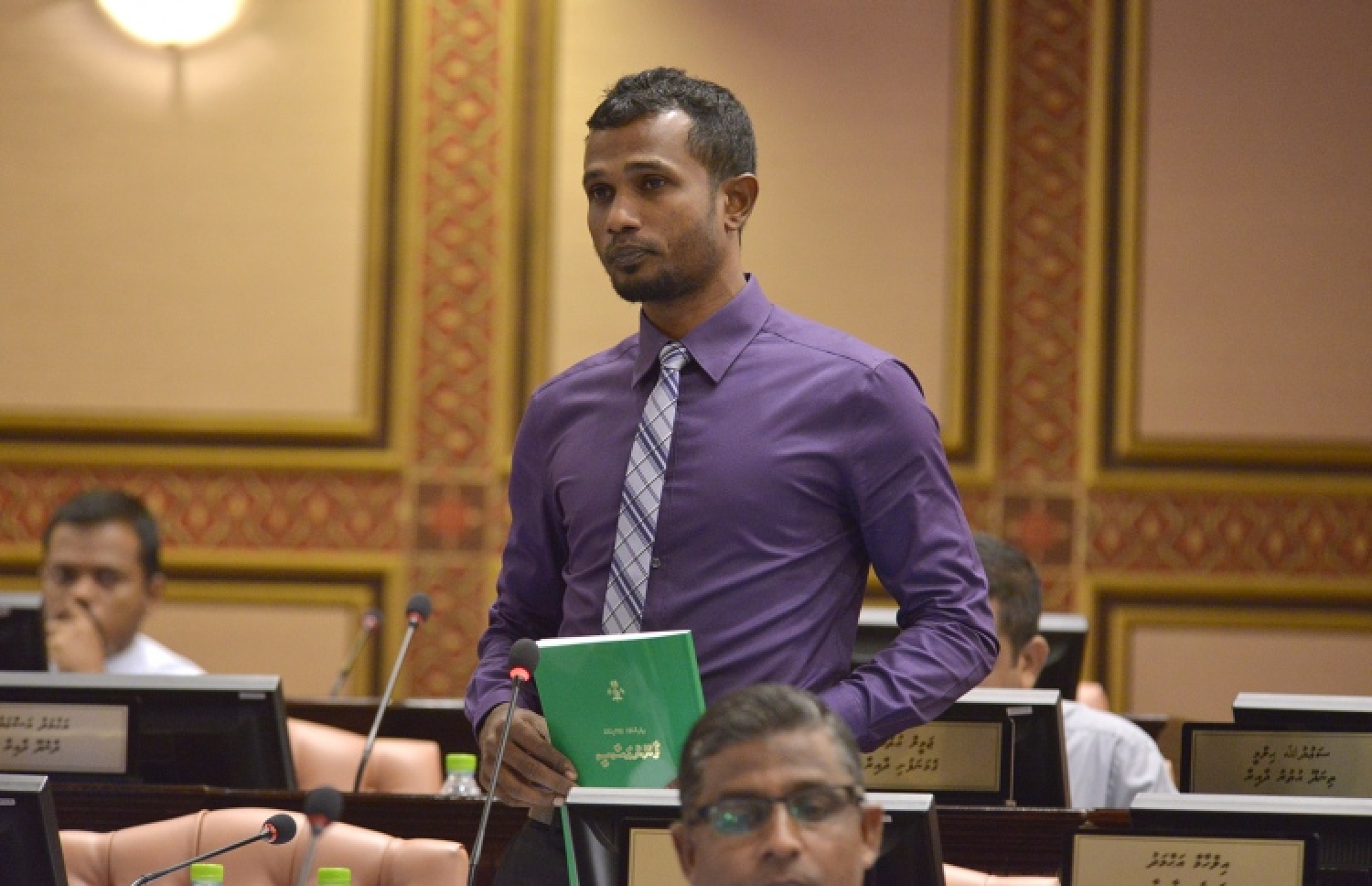 ޖޭއެސްސީ ބަދަލުކުރުމަށް މެންބަރު ޠާރިޤު ހުށަހެޅުއްވި އިސްލާހު ތަޅުމުން ބޭރުކޮށްފި