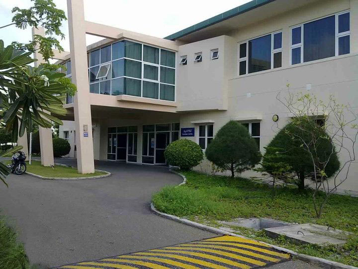 އެކްސިޑެންޓްވެގެން ރޭ ހުޅުމާލެ ހޮސްޕިޓަލަށް ގެންދިޔަ އަންހެނަކަށް އަދިވެސް ފަރުވާ ނުދެވޭ!