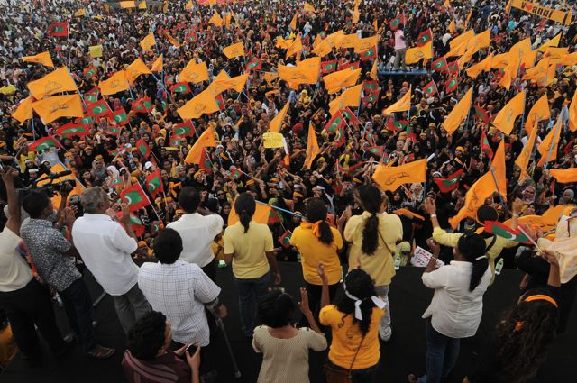 ސިޔާސީ ޕާޓީތަކަށް ވައްދަން ހުށަހަޅާ މީހުންގެ މައުލޫމާތު އާއްމުކުރަނީ