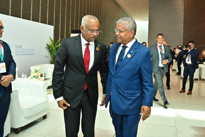 ރަސްމީ ދަތުރުފުޅެއްގައި ސޭޝެލްސްގެ ރައީސް ރާއްޖެ ވަޑައިގަންނަވަނީ