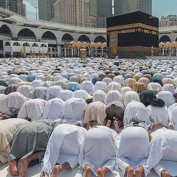 ﷲ އާއި ބައްދަލުވާން އެދޭނަމަ، ސަމާލުވާންވީ ދެކަމެއް