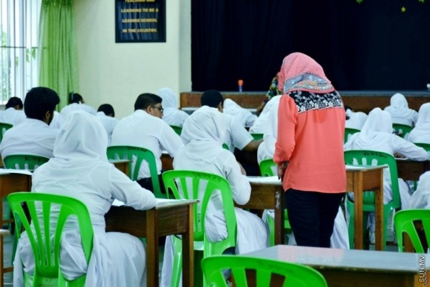 ކެމްބްރިޖް އޯލެވެލް އިމްތިހާނުގައި ބައިވެރިވުމުގެ ފުރުޞަތު ހުޅުވާލައިފި