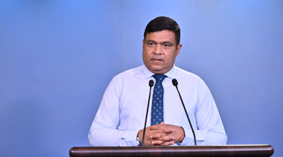 މިނިސްޓަރ އަމީންގެ އިތުބާރު ނެތްކަމުގެ މައްސަލަ އިދިކޮޅުން ވައްދަވައިފި