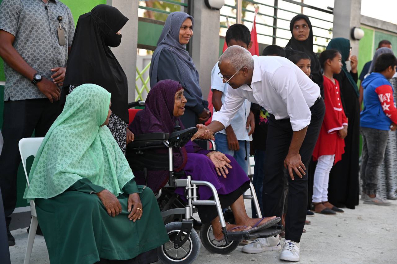 ވައުދު ފުއްދާ ބަޔަކާއެކު ކުރިއަށްދާން ރައްޔިތުން ވިސްނަންޖެހޭ: ރައީސް