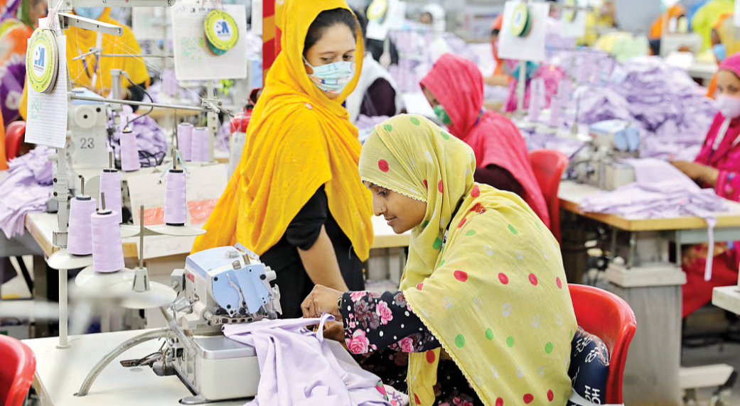 ސީ ޓު އެއާ ކާގޯ ފުޅާވެ ބަނގުލަދޭޝްގައި އުފައްދާ އަންނައުނު ރާއްޖެމަގުން އެކްސްޕޯޓު ފަށައިފި