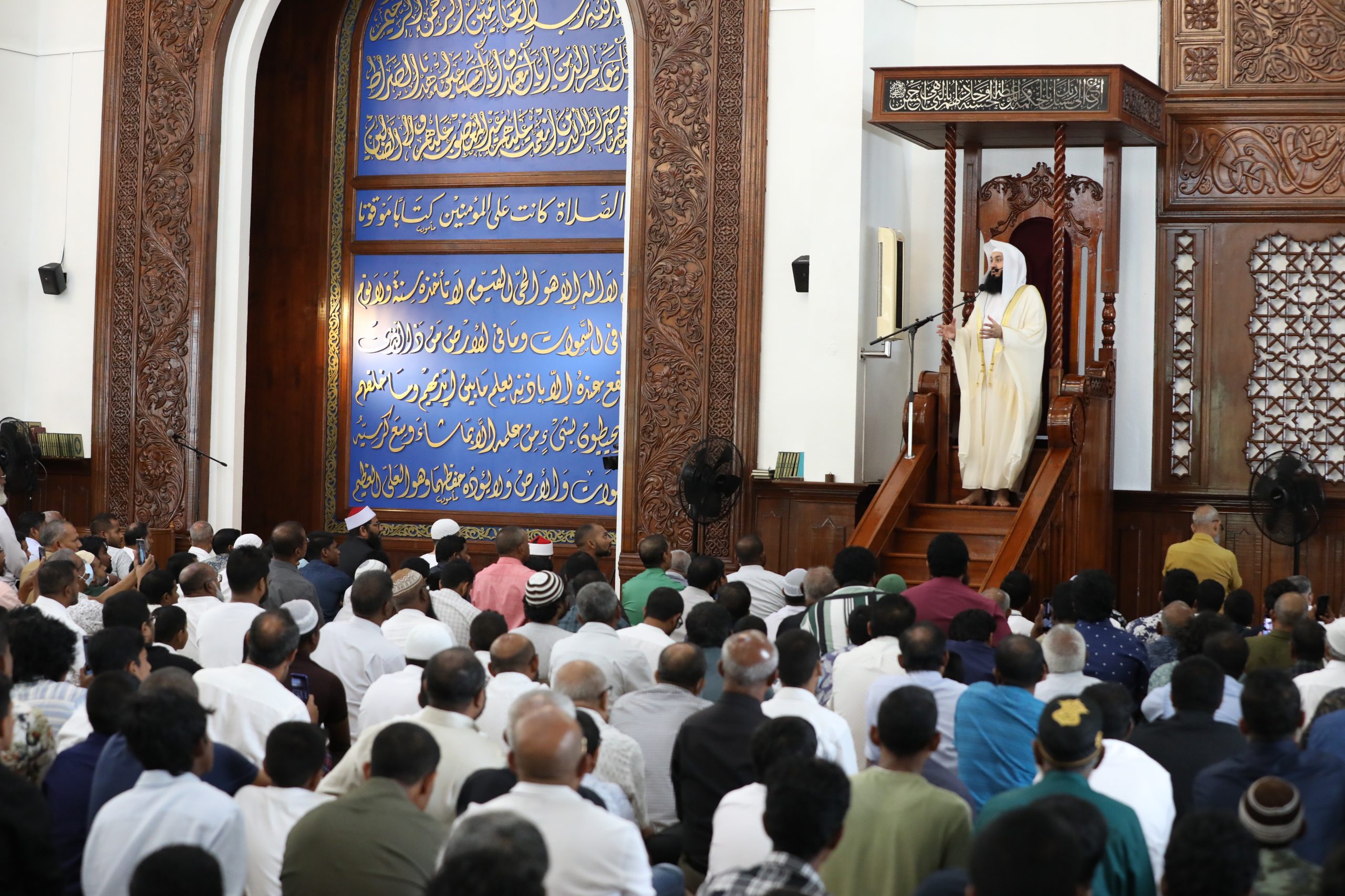 ހަޤީޤީ ބާއްޖަވެރިކަމަކީ މާއްދީ ގޮތުން ޙާސިލް ކުރެވޭނެ އެއްޗެއް ނޫން: ހުތުބާ