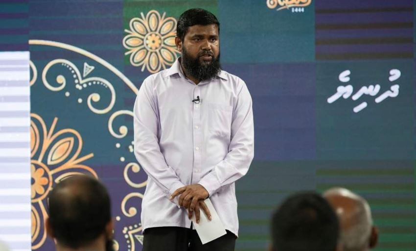 ކޮންމެ ދުވަހެއްގެ ތާވަލްގައި އެންމެ ފުރަތަމަ ކަމަކީ ނަމާދު ކަމަށް ހަދަންޖެހޭ: އައްޝައިޚް ޙުސައިން