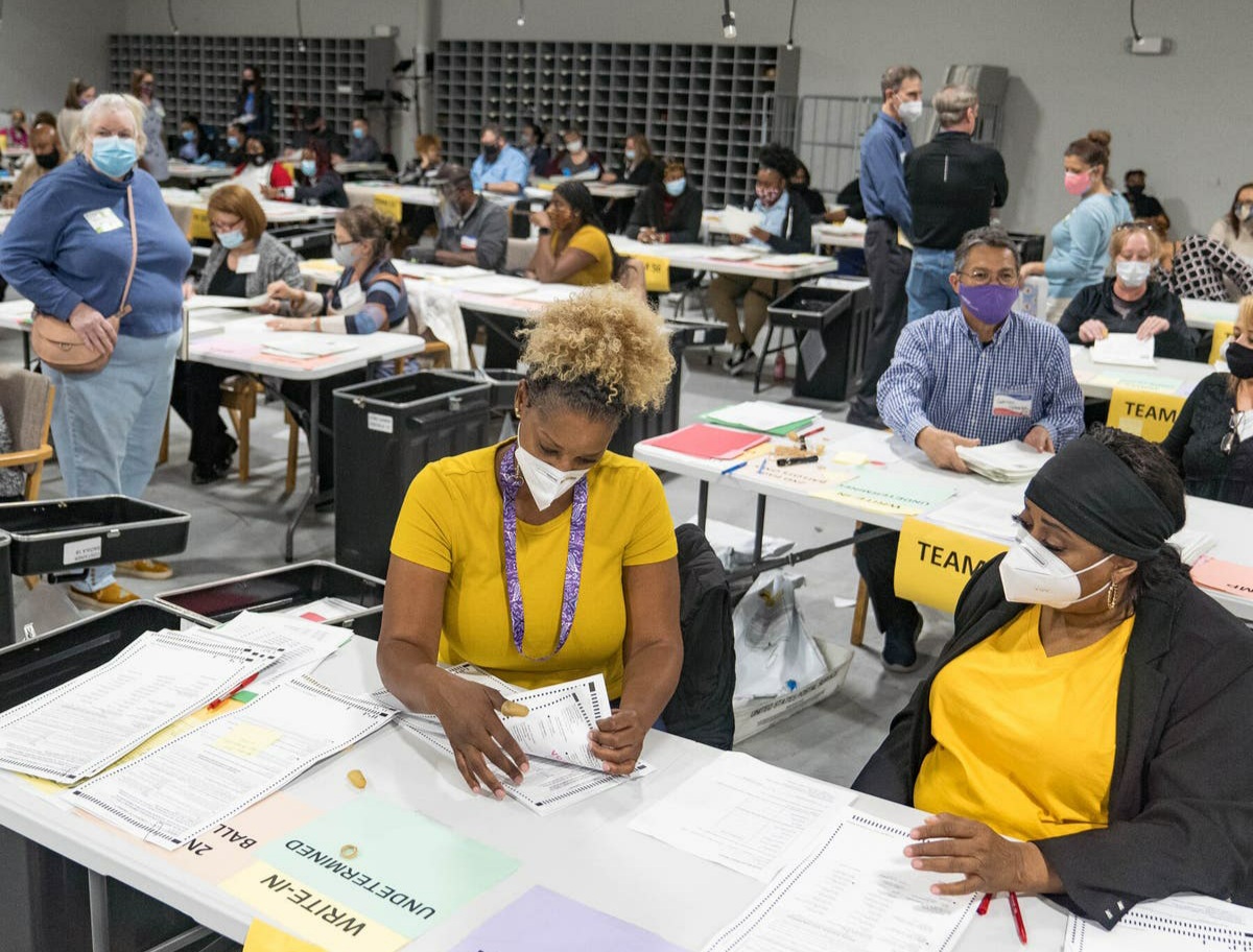 އަލުންް ވޯޓުގުނައި އެމެރިކާގެ ޖޯޖިޔާ ސްޓޭޓްގެ ރަސްމީ ނަތީޖާ އިޢުލާންކޮށްފި