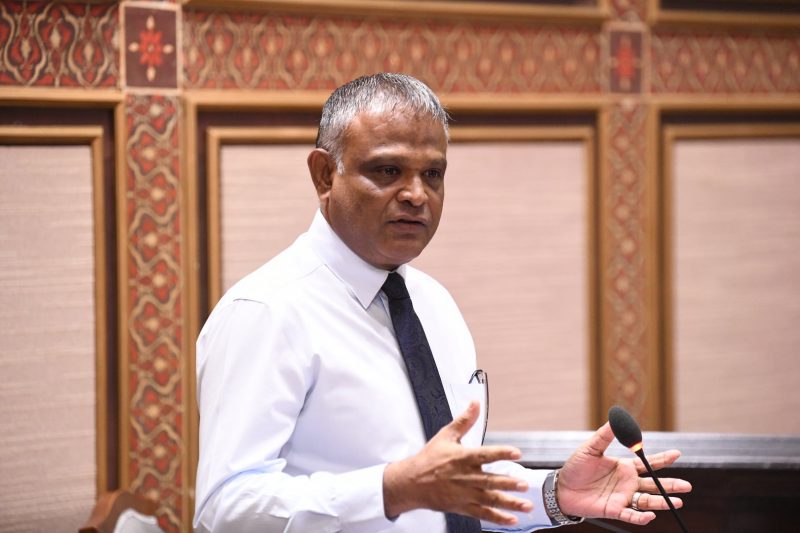 އުނގެނުމުގެ ބޭނުމަކީ ހަމައެކަނި ސަނަދު ހޯދުމެއް ނޫން: މިނިސްޓަރ