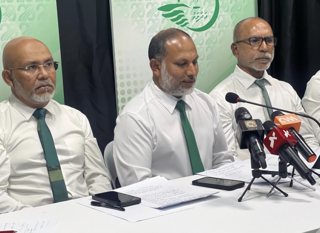ރައީސަކު ހޮވަން ވޯޓު ފޮށި ބެހެއްޓުމަށް އެތެރޭގެ އިންތިހާބީ ގަވާއިދުން ތަންނުދޭ: އަދާލަތު ޕާޓީ