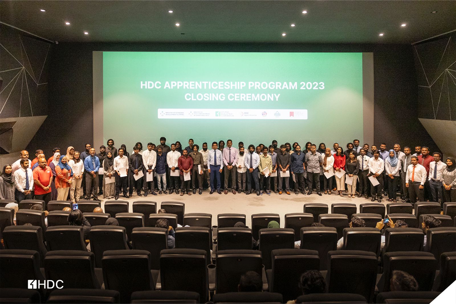 އެޗްޑީސީގެ އެޕްރެންޓިސްޝިޕް ޕްރޮގްރާމްގެ ނިމުން ފާހަގަކޮށްފި