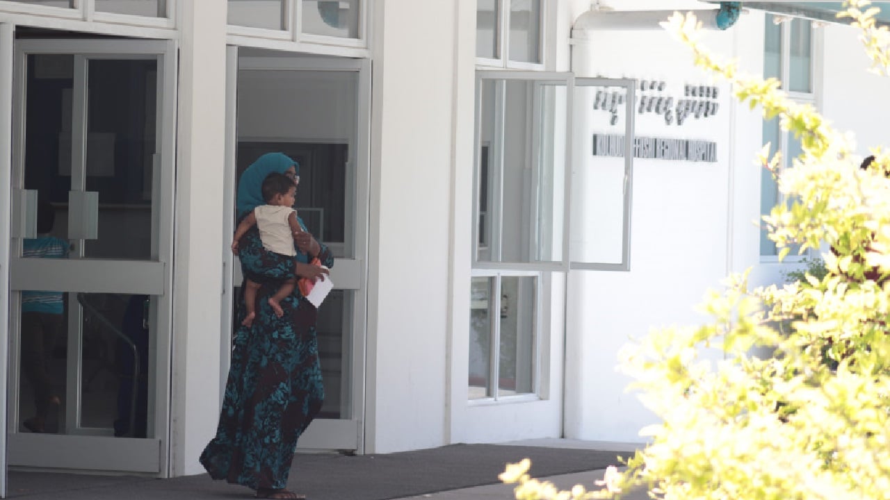 ކުޅުދުއްފުށި ރީޖަނަލް ހޮސްޕިޓަލްގެ ގަވަރނިންގ ބޯޑް ރައީސް އެކުލަވާލައްވައިފި