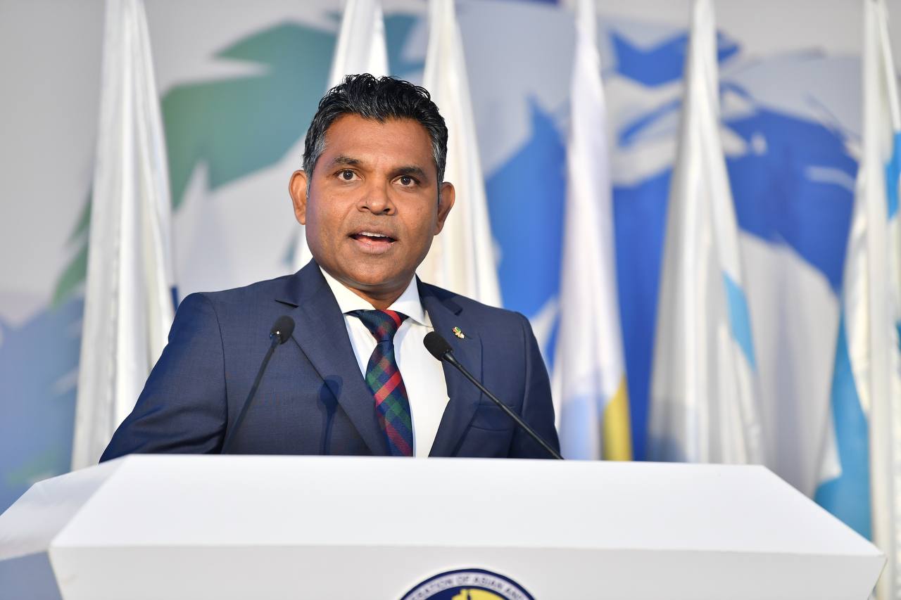 ޢިމާރާތްކުރުމުގެ ޞިނާޢަތުގައި ތިމާވެށްޓާއި ރައްޓެހިގޮތްތައް ހޯދަންޖެހޭ: ނާއިބު ރައީސް