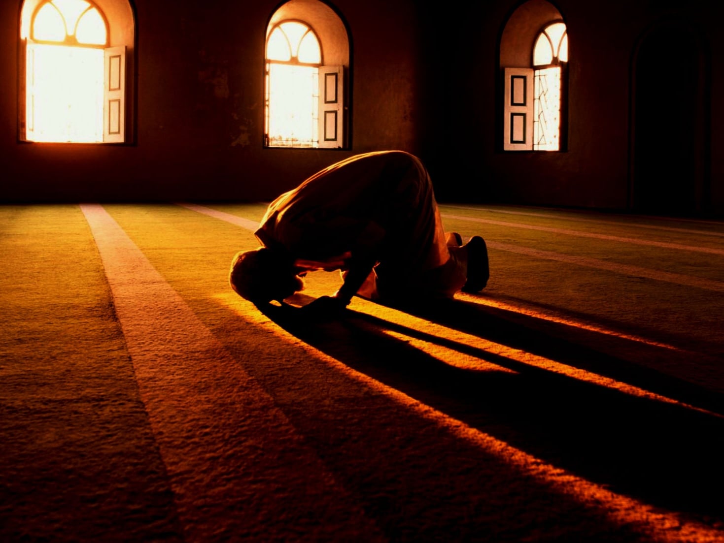 ނަމާދު ކުރުމުން ލިބޭ ބައެއް ފައިދާ