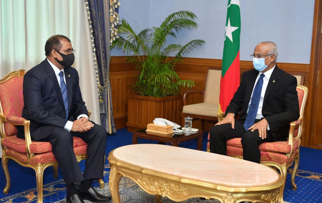 ރައީސްގެ ފަތުރުވެރިކަމުގެ ވައުދުތައް ފުއްދޭނެ: މައުސޫމް