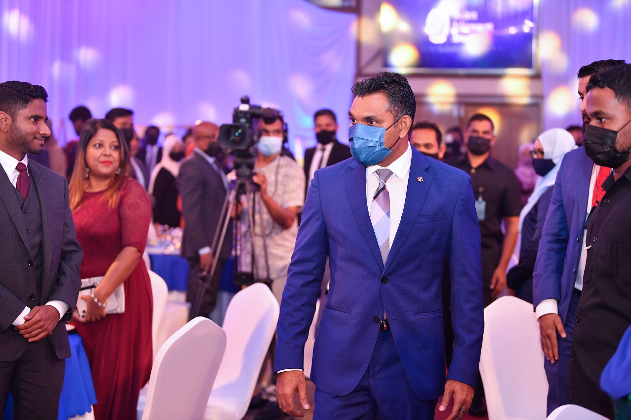 ފަތުރުވެރިކަމުގެ މަތީ މަޤާމުތަކަށް ދިވެހިން ތަމްރީން ކުރުމަށް ނައިބުރައީސް ގޮވާލާ ގޮވާލުން ތަކުރާރު ކުރައްވައިފި