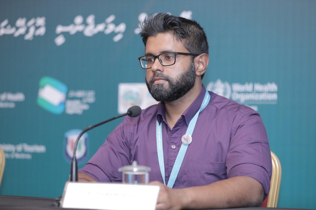 ބިންހެލުމާއި ގުޅިގެން ހާލުގައި ޖެހިފައިވާ މީހުންނަށް އެހީވާން ދާން ދިވެހި ޑޮކުޓަރުންނާއި ނަރުހުން އެދެނީ!