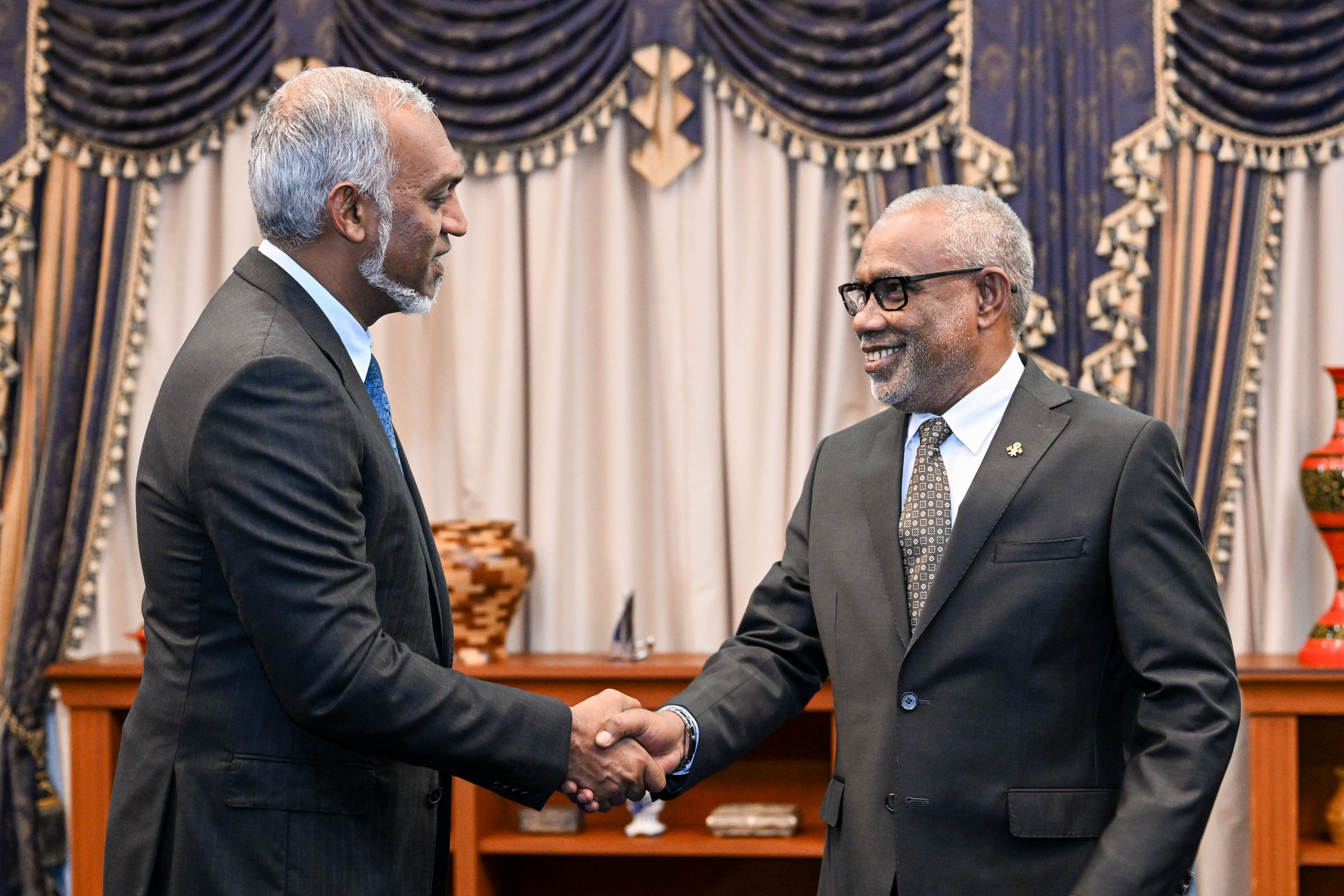 މަޖިލީހުގެ ފުރިހަމަ އެއްބާރުލުން ރައީސް ޑރ. މުޢިއްޒަށް ލިބޭނެ: މަޖިލިސް ރައީސް