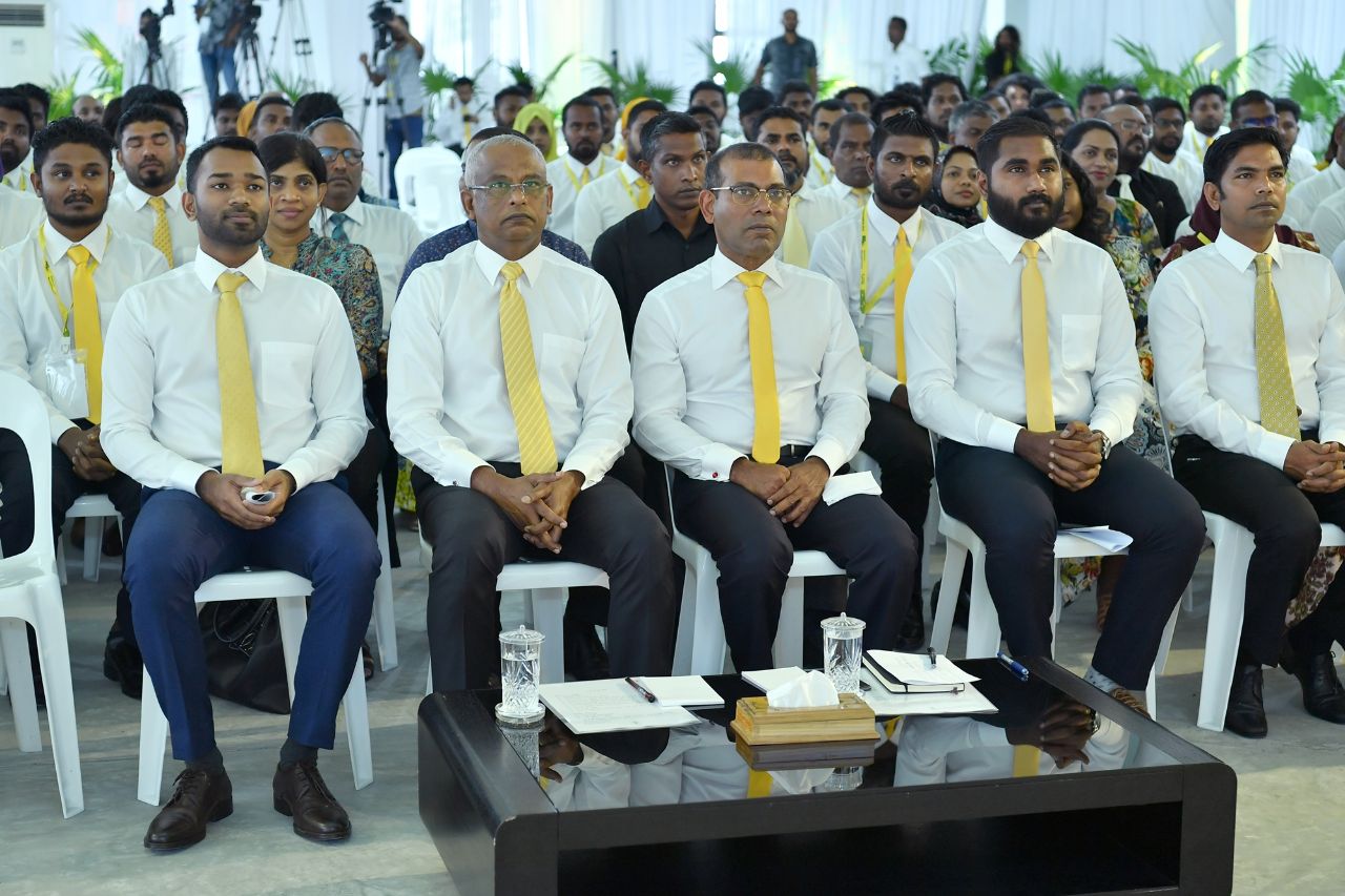 ރައީސް ދެވަނަ ދައުރަކަށް ވާދަކުުރުމަކީ އެމްޑީޕީއަށް ރަނގަޅު ގޮތެއް ނޫން: ރައީސް ނަޝީދު