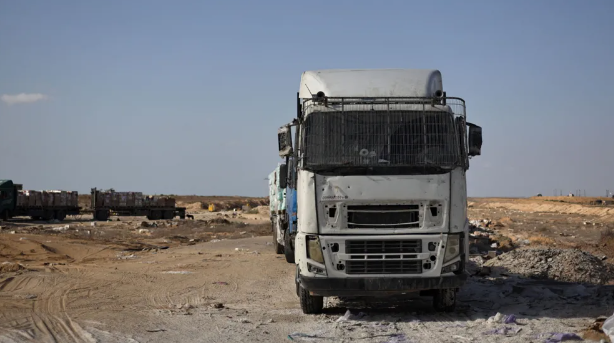 އެހީގެ އުޅަނދެއްގައި ޖެހި ހިނގި އެކްސިޑެއްޓެއްގައި 20 މީހަކު ޝަހީދުވެއްޖެ