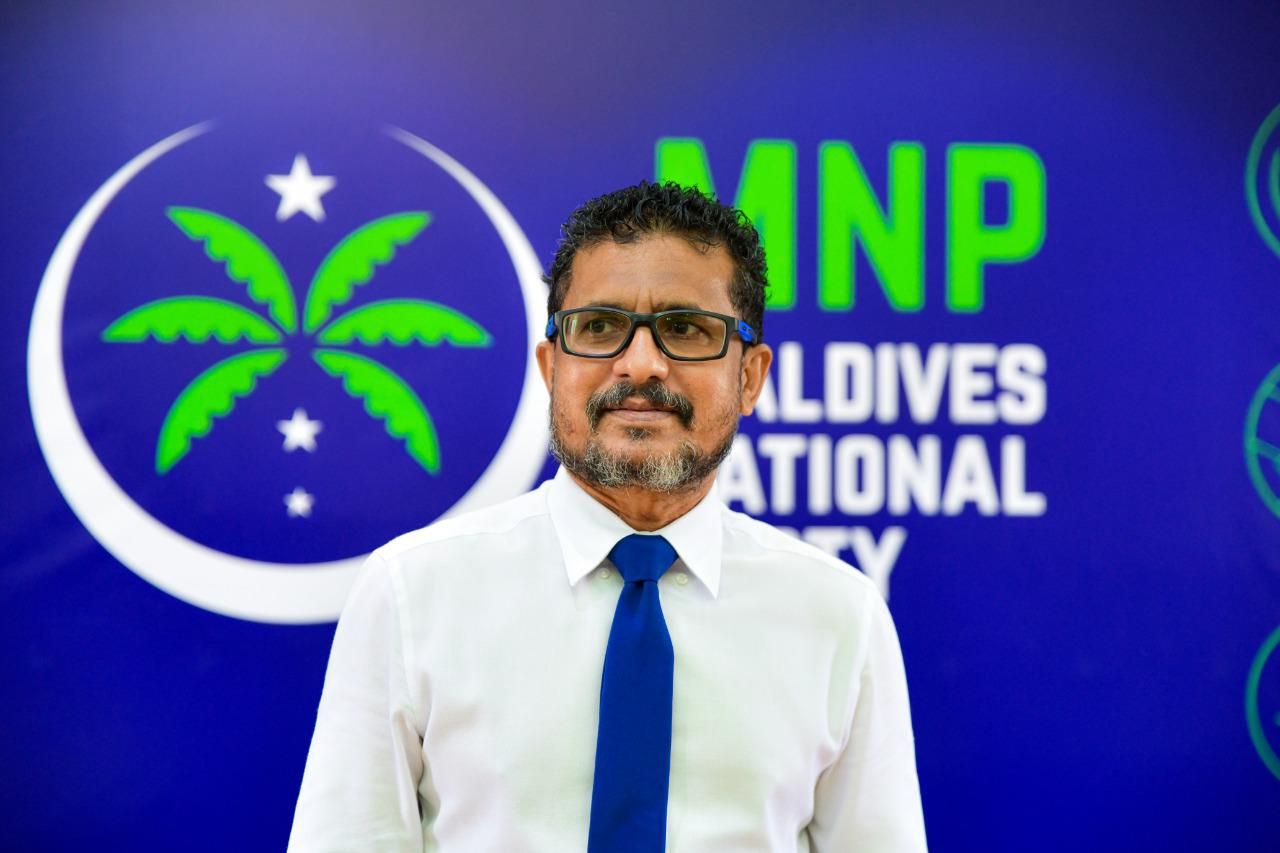 ރައްޔިތުންގެ މުދާ އާއިލާއާއި ރަށްޓެހިންނަށް ބަހާތަން ބަލަން ރައްޔިތުން ނުތިބޭނެ: ޝަރީފް