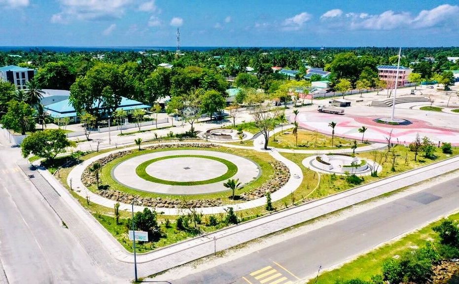 އައްޑޫއާއި ފުވައްމުލަކުގައި 400 ފްލެޓް އަޅައިދޭނެ ބަޔަކު ހޯދަނީ