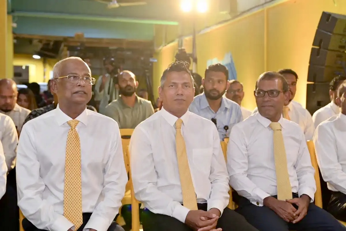 ސޯބެގެ ކެމްޕޭން ޖަލްސާގައި ރައީސް ނަޝީދާއި ރައީސް ޞާލިޙު ބައިވެރިވެވަޑައިގަންނަވަނީ
