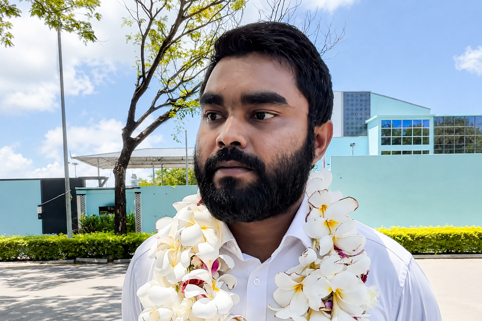 ތިޔަހެން ޖައްސަވާ ވައި ބަޑިއަކުން އަޅުގަނޑު ފަހަތަކަށް ނުޖެއްސޭނެ: ޝަހުޒާން