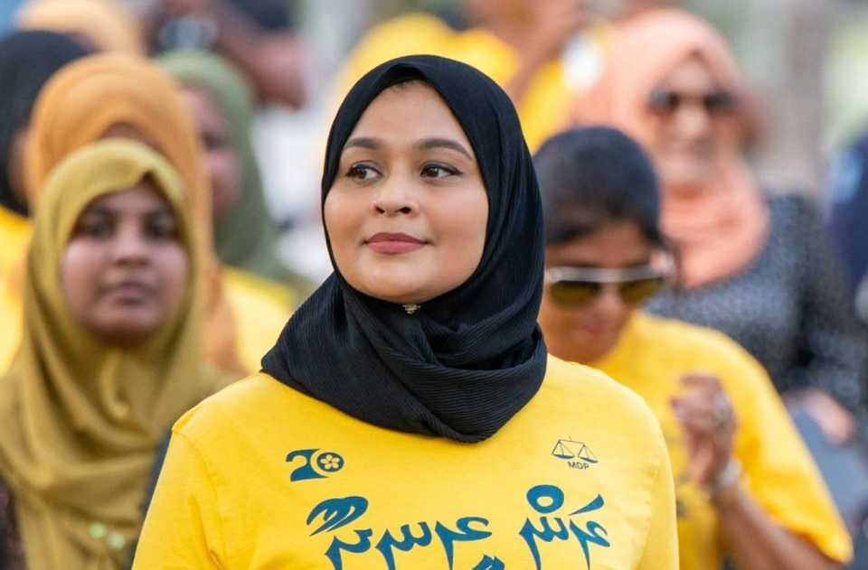 ސަރުކާރު އޮފީސްތަކުގެ ސެކިއުރިޓީ ވަރުގަދަކޮށް ރައްޔިތުންނާ އެކަހެރިވެއްޖެ: ޒާޔާ