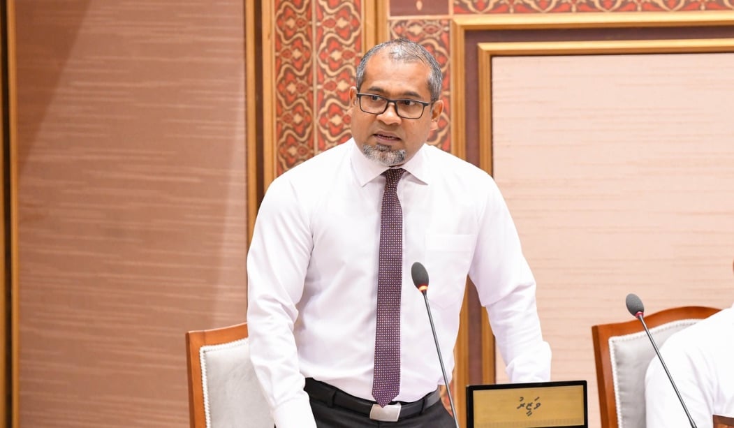 ބޭރުގެ ގައުމުތަކާ ގުޅިގެން ތެލުގެ ކަންކަމަށް ދަތިނުވާނެ ގޮތަކަށް ކަންކަން މިދަނީ ރާވަމުން: ވަޒީރު ޚަލީލް