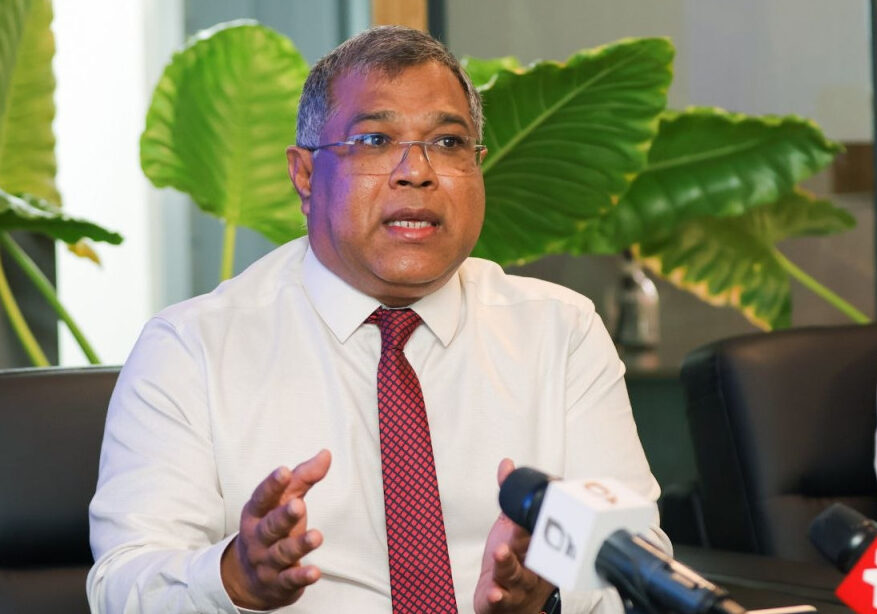 ނިންމުންތައް ނިންމަނީ ސިޔާސީ ނުފޫޒަކަށް ނުލެނބި މިނިވަން ކަމާއެކު: ބީއެމްއެލްގެ ސީއީއޯ ޝަރީފް