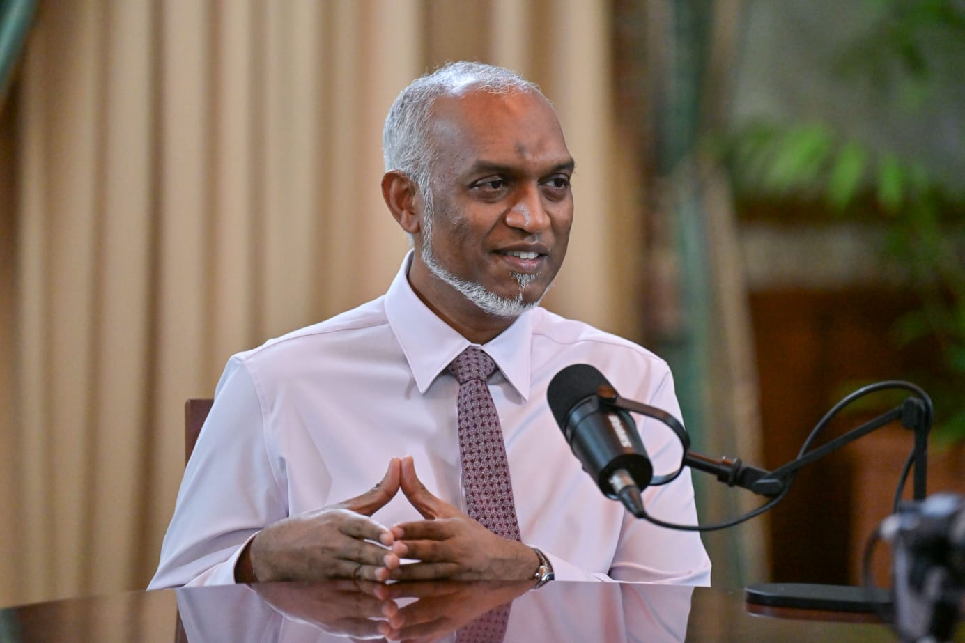 ޑޮލަރުގެ މައްސަލަ ހައްލުކުރަން އަޅަނީ ރައްޔިތުން އެދޭފަދަ ހަރުދަނާ ފިޔަވަޅުތަކެއް، ނަތީޖާ ރަނގަޅުވާނެ: ރައީސް