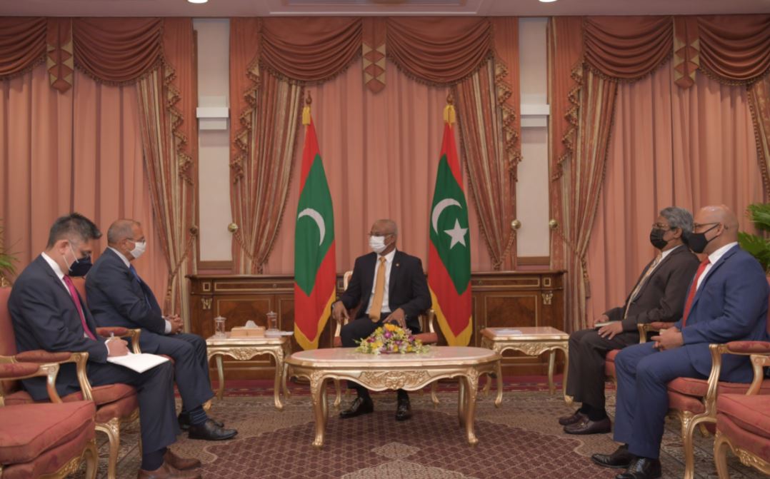 މެކްސިކޯއާއި ޖަރުމަނުގެ އައު ސަފީރުން ފަތްކޮޅު އަރުވައިފި