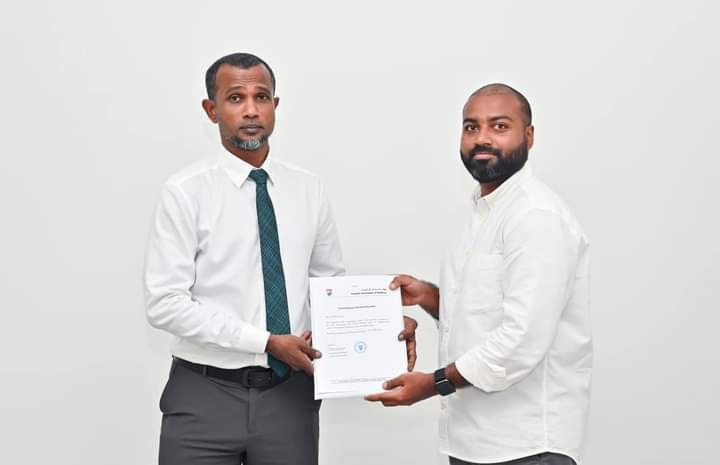 އެފްއޭއެމްގެ އިންތިޚާބުގައި ވާދަކުރެއްވުމަށް ޓޮމް ފޯމް ހުށަހަޅުއްވައިފި