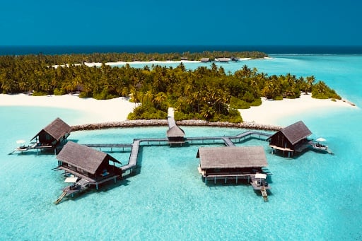 ކޯވިޑް 19- ރާއްޖޭގެ ބައެއް ކުންފުނިތަކުން މުސާރަ ކުޑަކުރަން ވިސްނަނީ