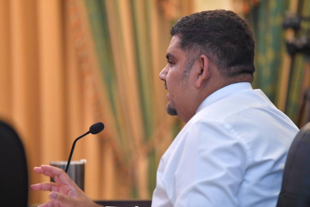 ކޮވިޑް-19: ރައްކާތެރިކަމުގެ ފިޔަވަޅެއް ހުއްޓުވުމުގެ ވިސްނުމެއް ނުގެންގުޅޭ: މަބުރޫކް