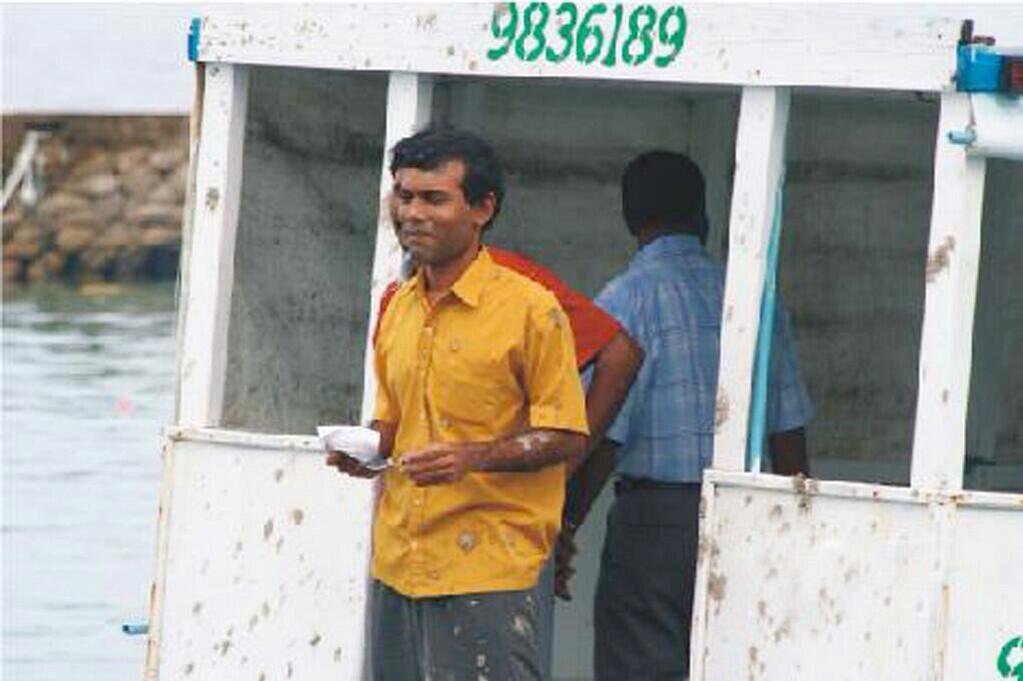 ރައީސް ނަޝީދު 2005 ގައި ނައިފަރުގައި