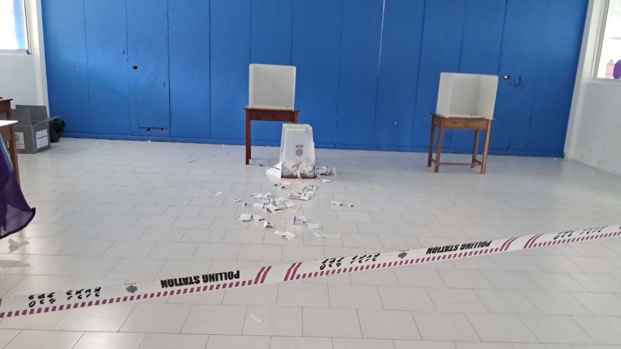 ގދ ވާދޫ ވޯޓު ފޮށި ފަޅާލި މީހާ ހައްޔަރުކޮށްފި