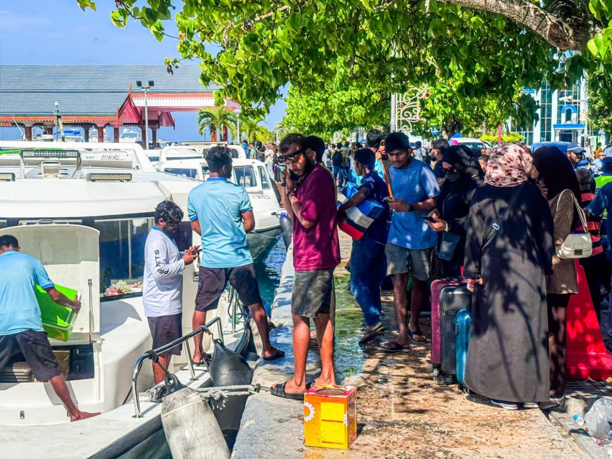 ލޯންޗުތަކުގެ ޓިކެޓްގެ އަގުތައް އަތްނުފޯރާ ފަށަށް؛ ރައްޔިތުން ރަށު ބަންދުގައި، މިއީ ސަރުކާރުން ދިން ޢީދު ހަދިޔާއެއްތަ؟